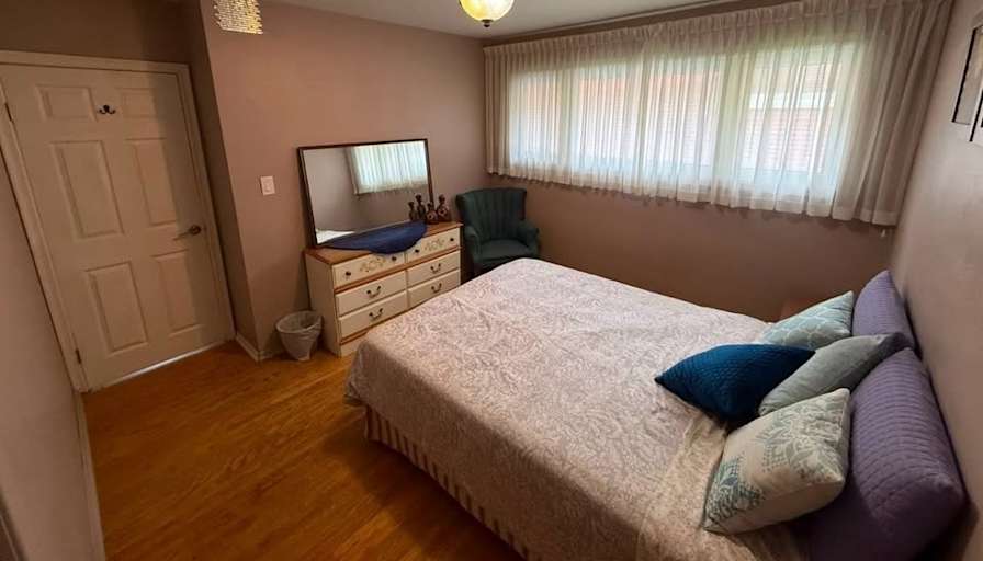 Shahnaz Ghalakhani's room