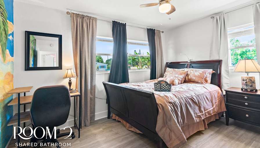 Shawn Harris's room