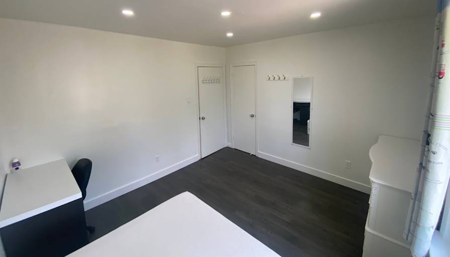 June Park's room