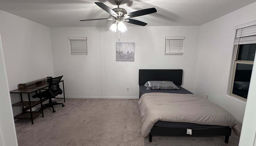 PadSplit's room