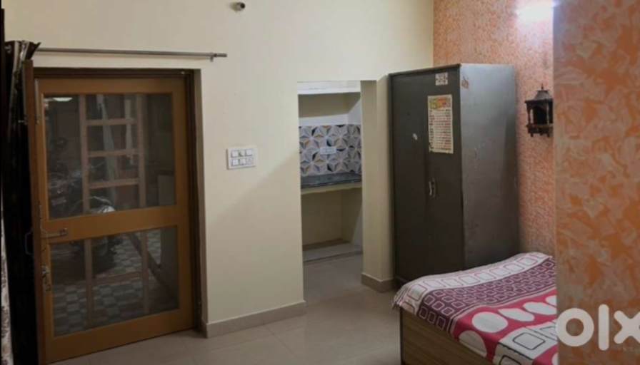 Om Chauhan's room