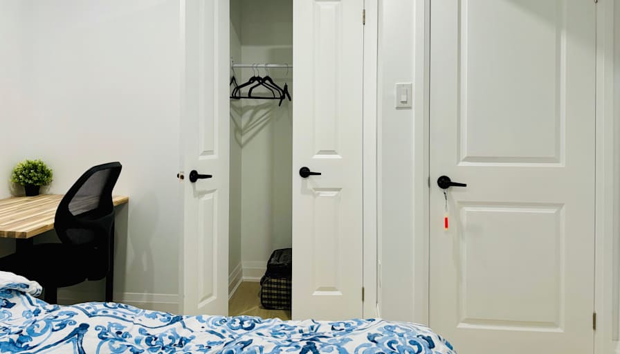 TRAN's room