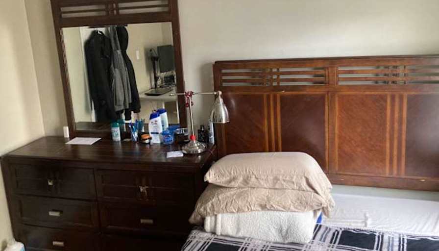 Dallas's room