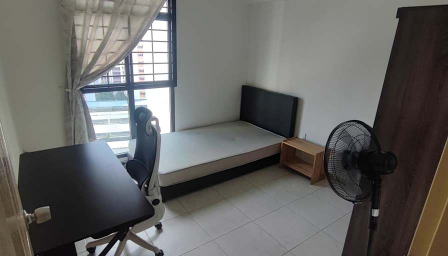Easy LandLord's room