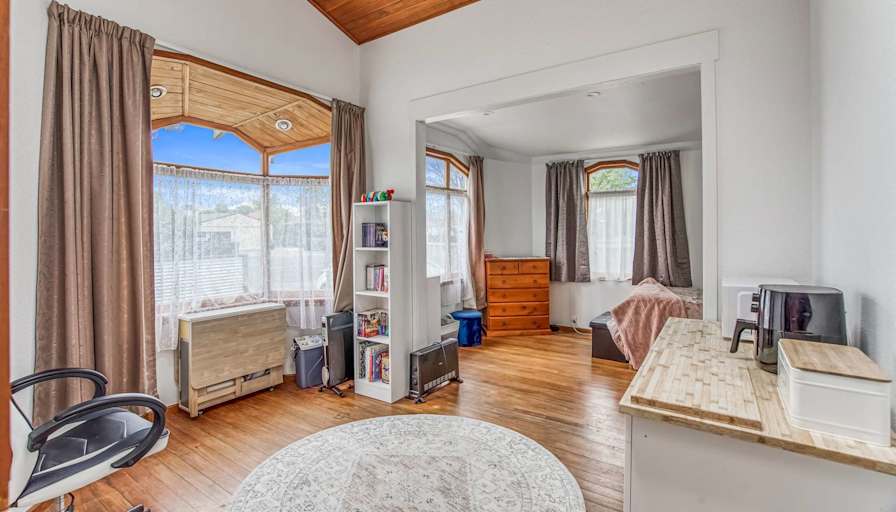 Phillip's room