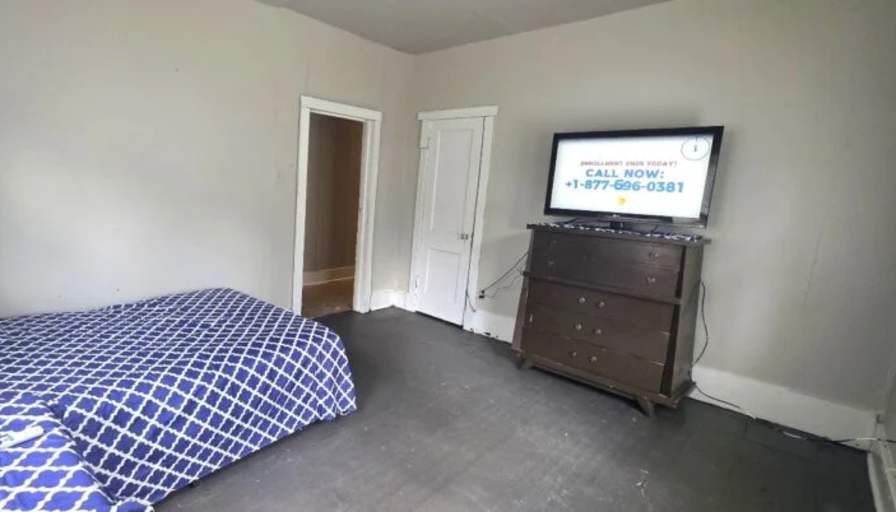 Eric Adams's room