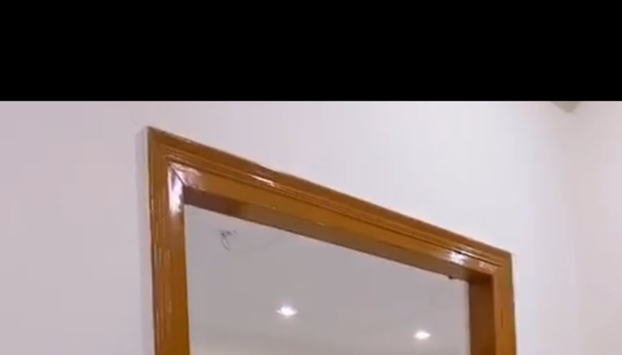 Mansalwa Shaikh's room