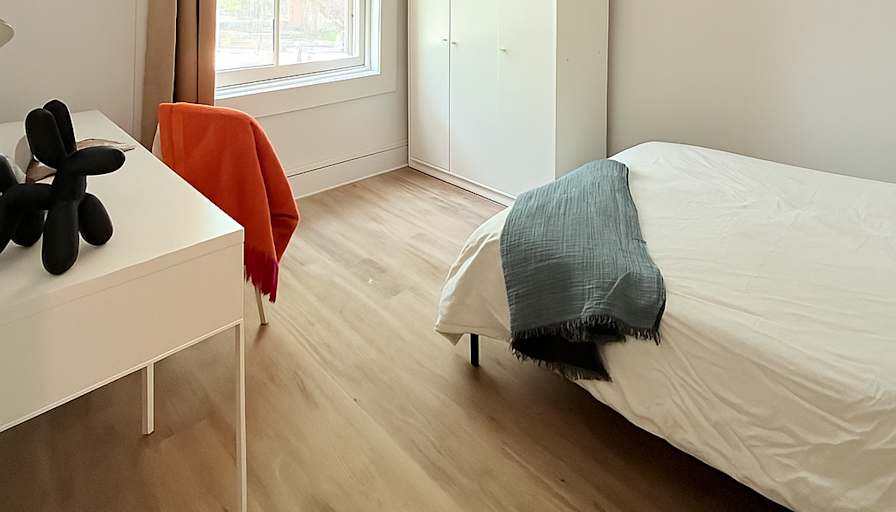 HelloMontreal's room