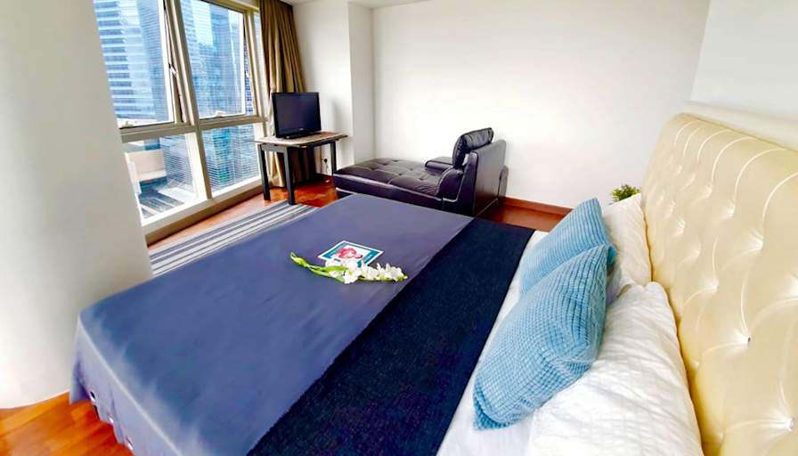 VVA EI's room