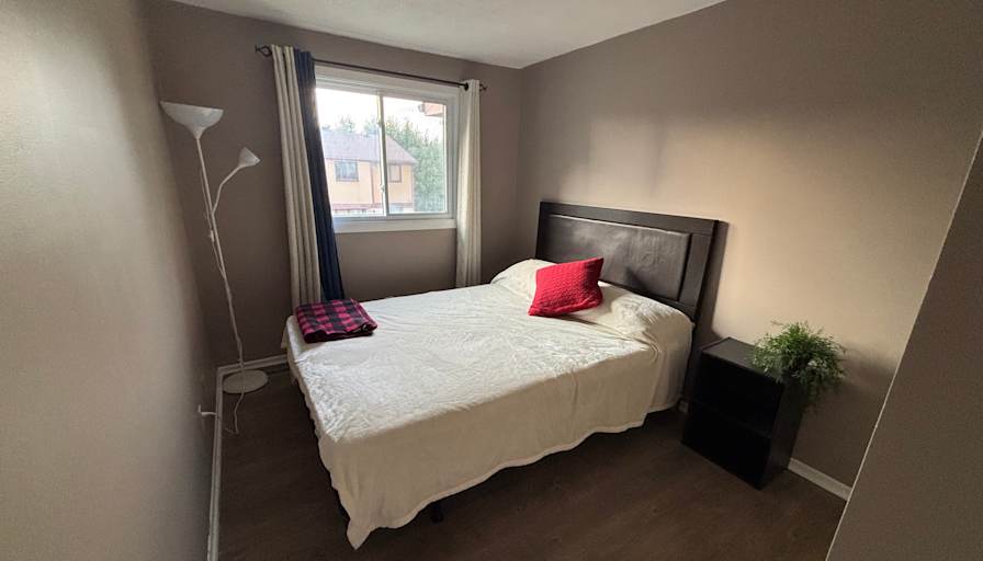 Anna's room