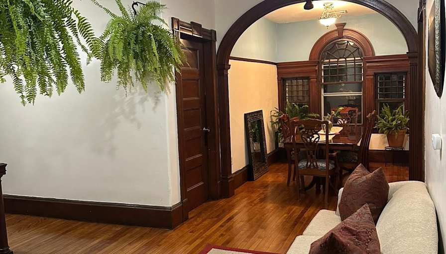 Rosario's room