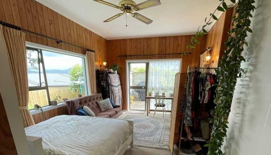 Darren's room