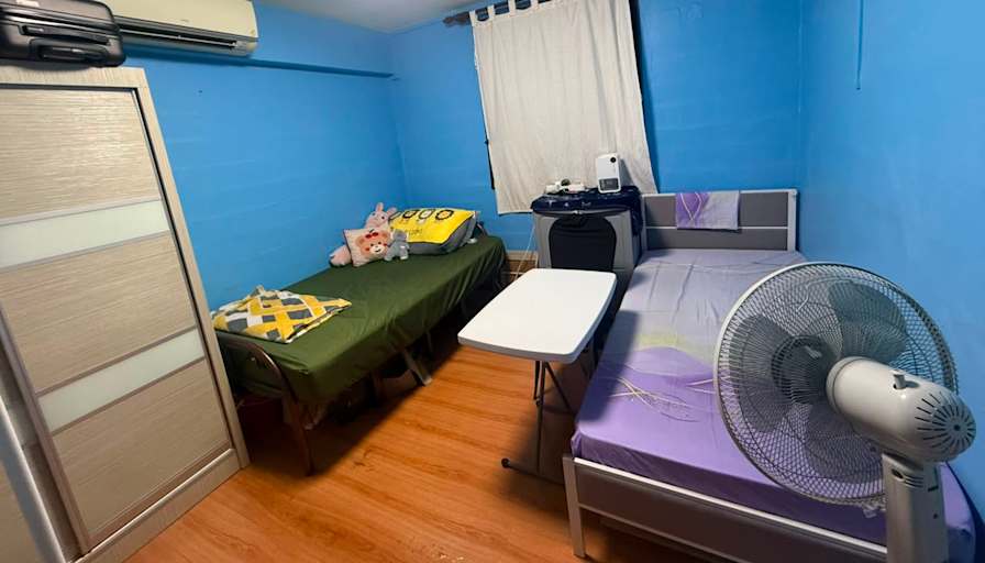 Tan's room