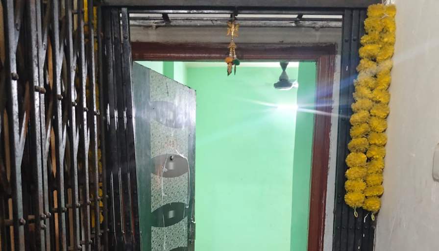 Asif's room