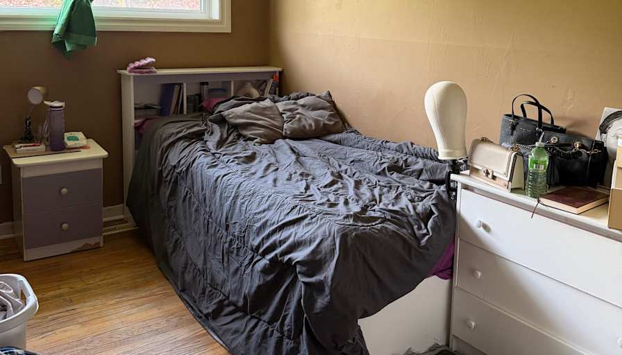 Nadine's room