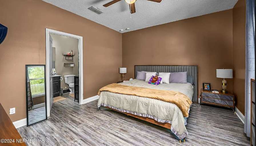 PadSplit's room