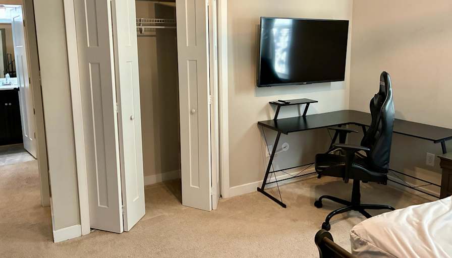 Nancy E's room