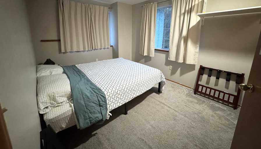 Jina's room