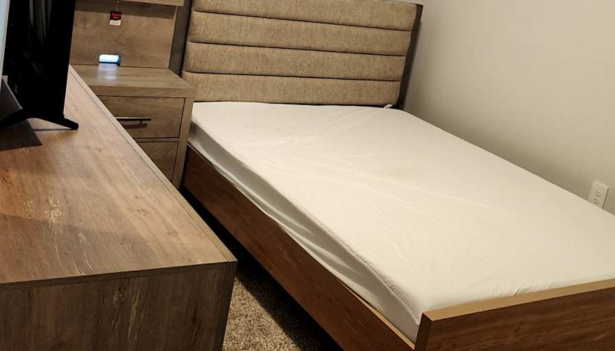 Shadae Reid's room