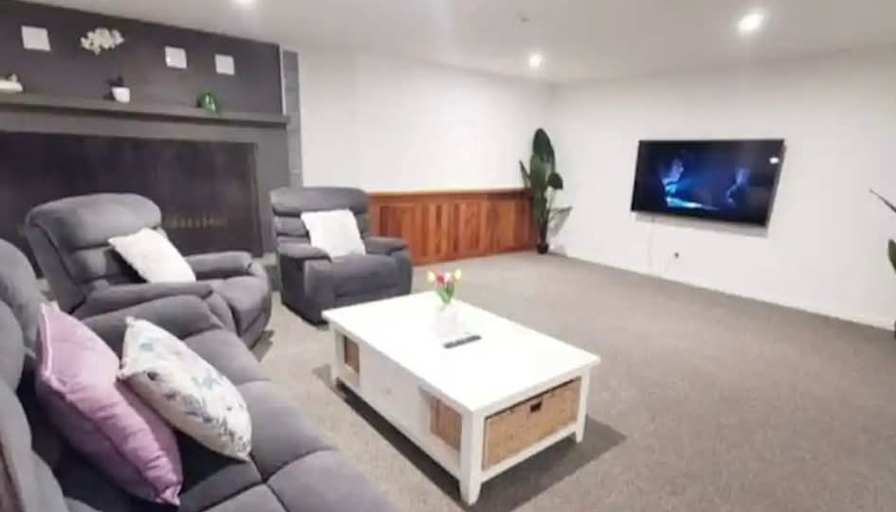 Bo's room