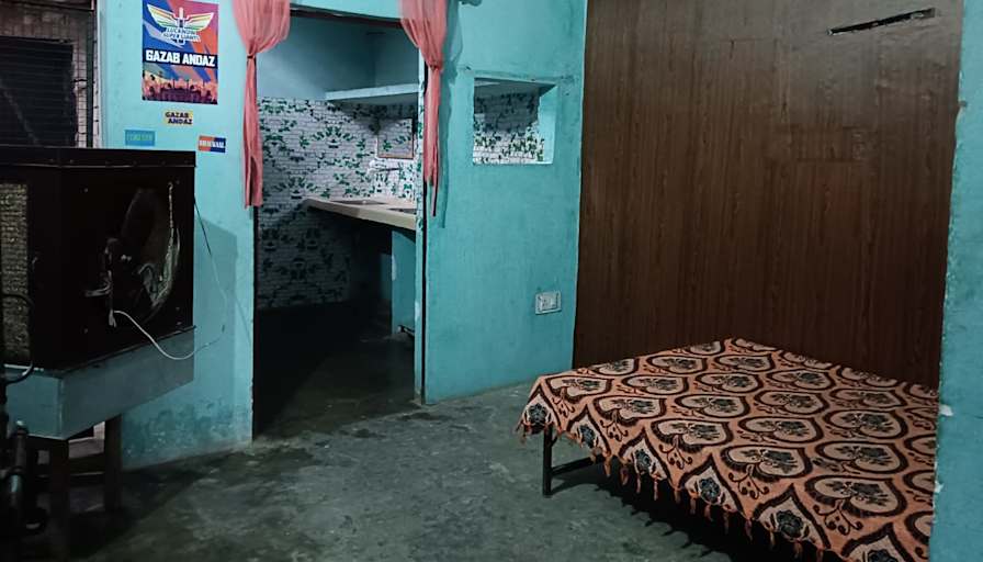 Taiyab Rayeen's room