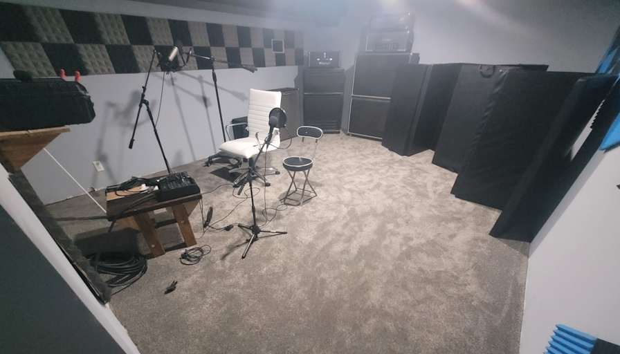 Patrick Vien's room