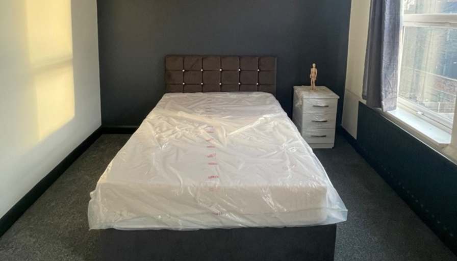 Upper Residence Property Ltd.'s room