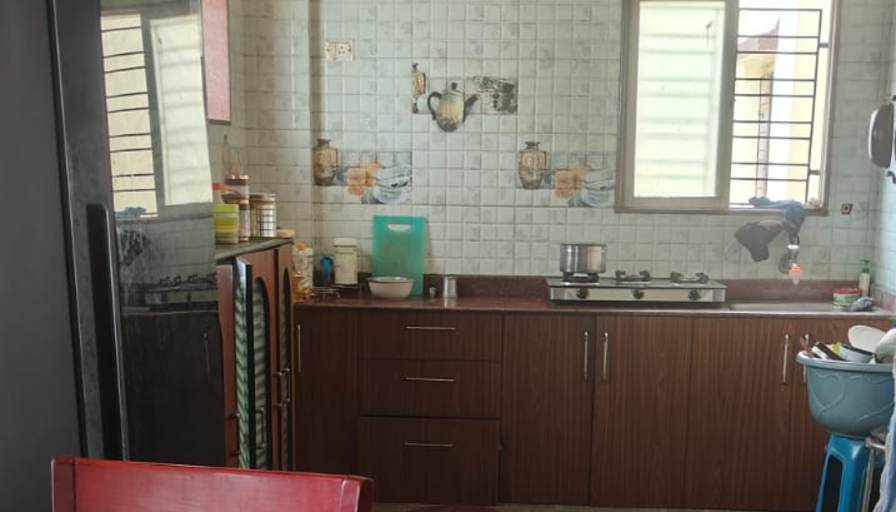 Samreet's room