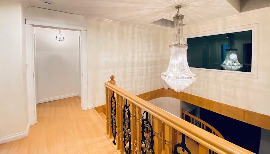 Mohammad's room