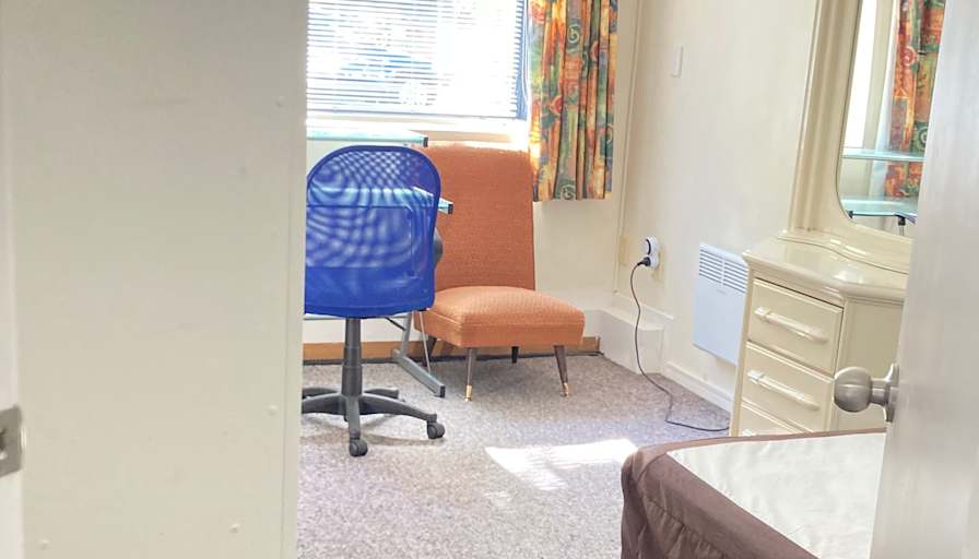 donni's room