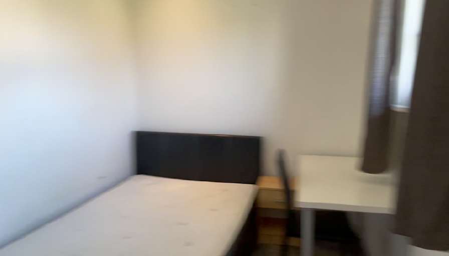 yelley liu's room