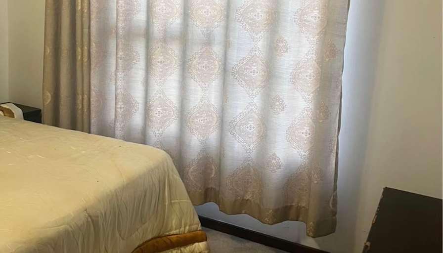 Naomi's room