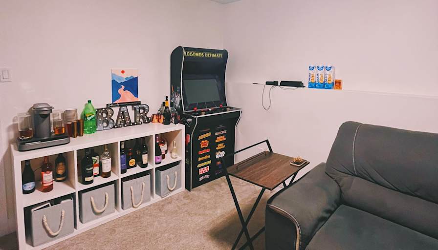 Deeya's room
