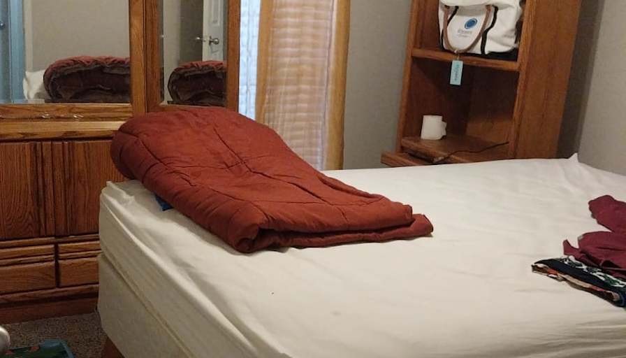 Mwassy Mkomu's room