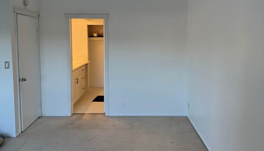 Francisco's room