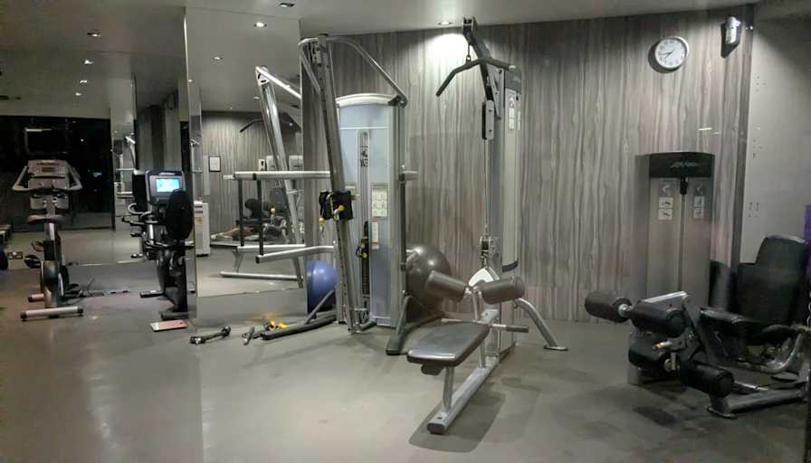 Shirley Tan's room