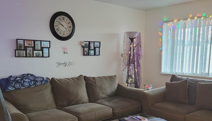 Courtney's room