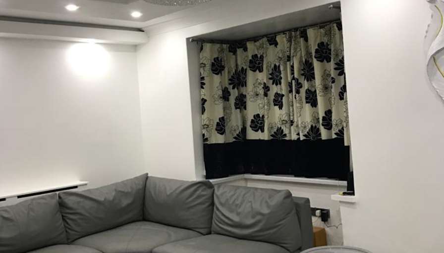 Lamo's room