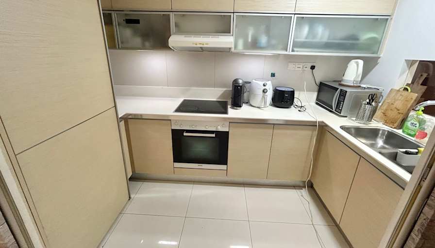VVA EI's room