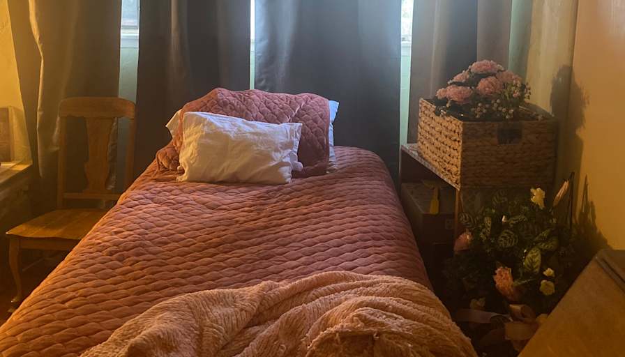 Karen Sahali's room