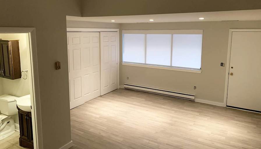 Robb's room