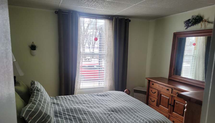 Cary's room