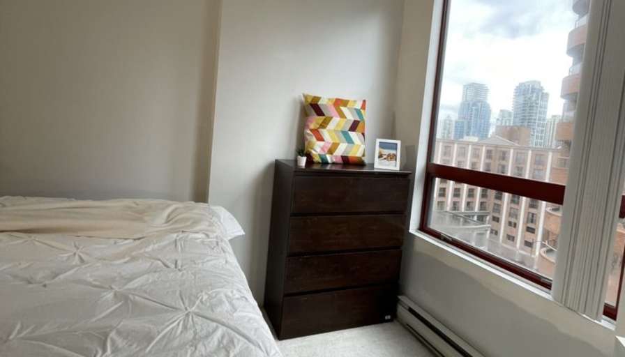 Van House's room