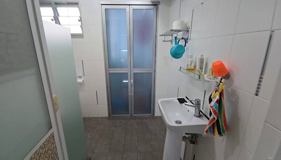Cheng Fa's room