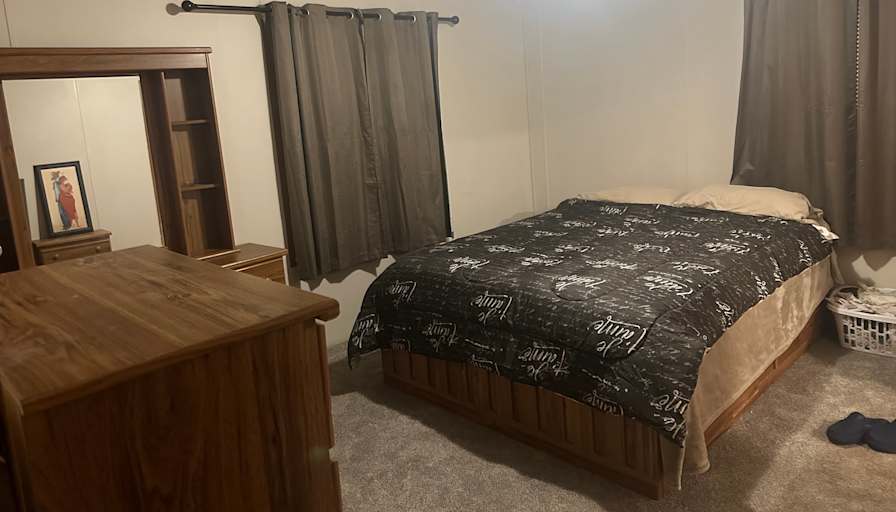Orlando's room