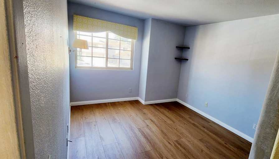 SOM B.'s room