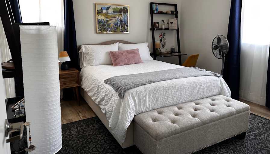 Mariana's room