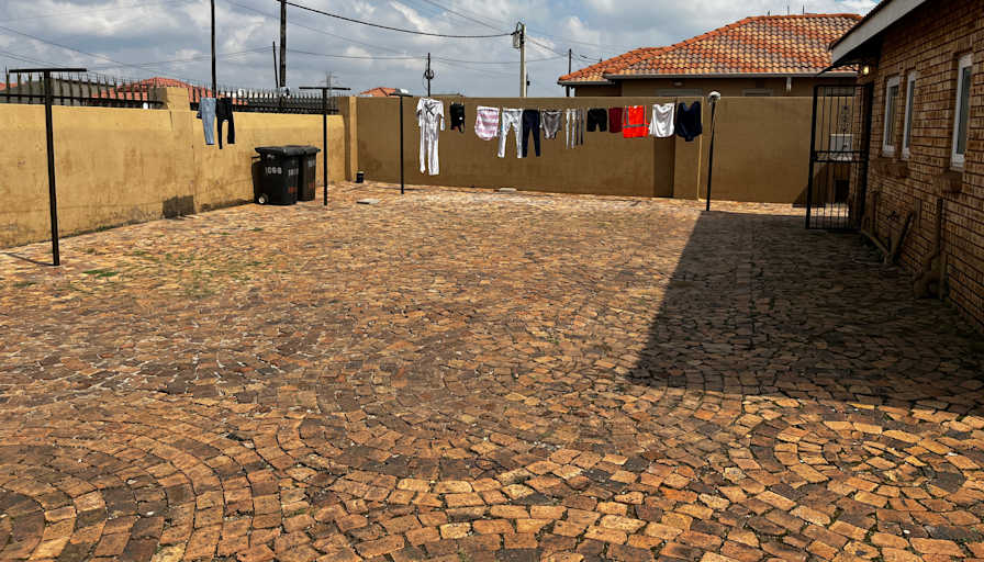 Sifiso's room