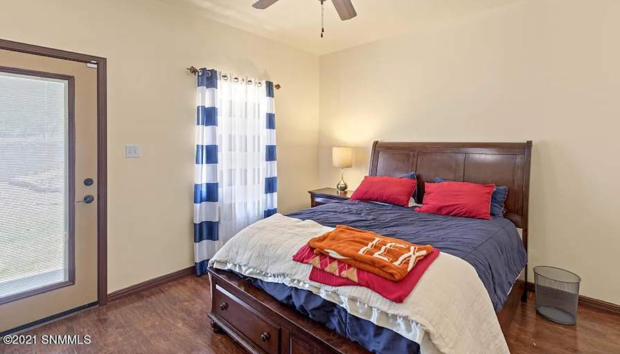 Laura Eden's room