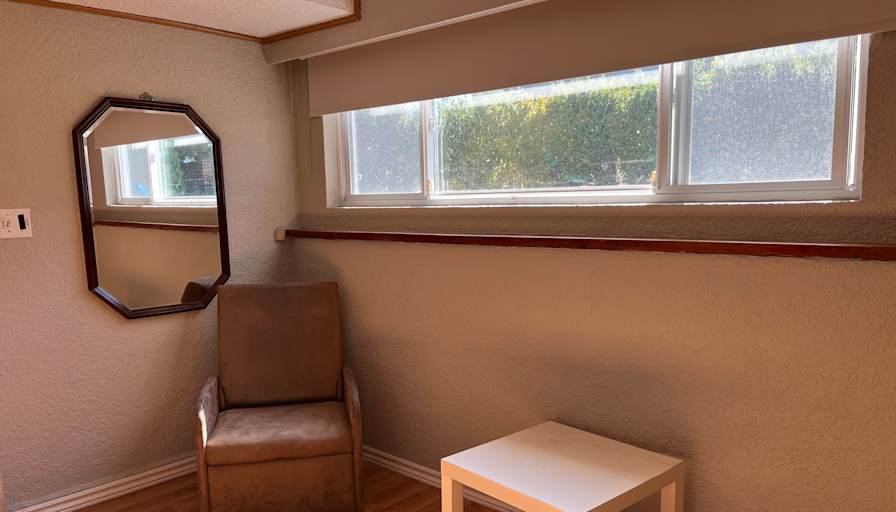 Peter Tudisco's room